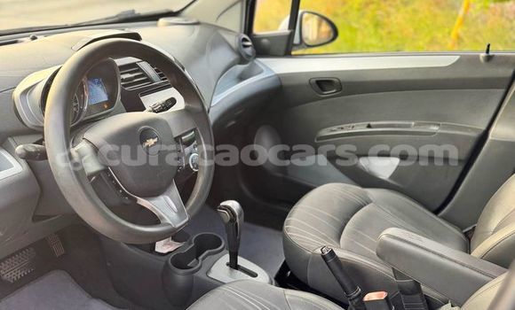 Buy Used Chevrolet Spark White Car in Lagún in Curacao Buy Used Chevrolet Spark White Car in Lagún in Curacao
