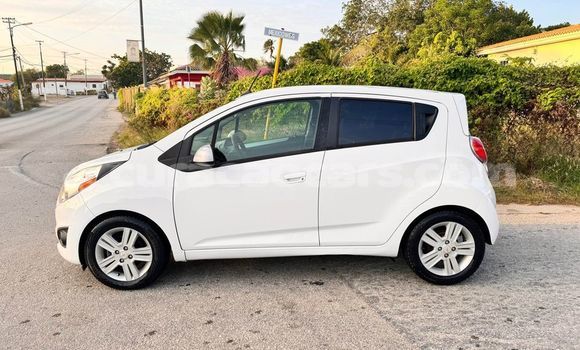 Buy Used Chevrolet Spark White Car in Lagún in Curacao Buy Used Chevrolet Spark White Car in Lagún in Curacao