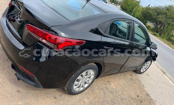 Buy Used Hyundai Accent Black Car in Lagún in Curacao Buy Used Hyundai Accent Black Car in Lagún in Curacao