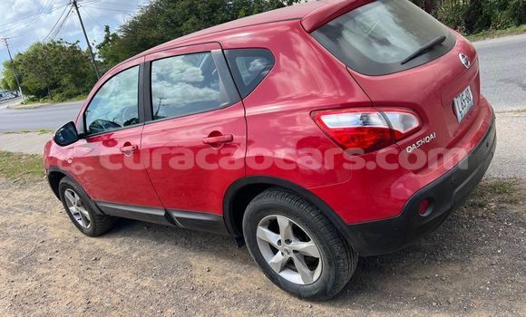 Buy Used Nissan Qashqai Red Car in Lagún in Curacao Buy Used Nissan Qashqai Red Car in Lagún in Curacao