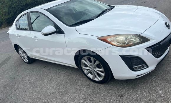 Buy Used Mazda 3 White Car in Lagún in Curacao