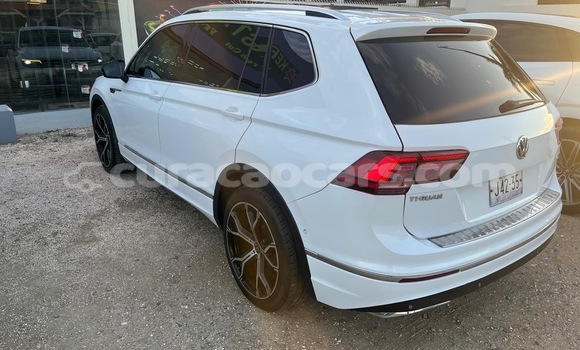 Buy Used Volkswagen Tiguan White Car in Willemstad in Curacao Buy Used Volkswagen Tiguan White Car in Willemstad in Curacao