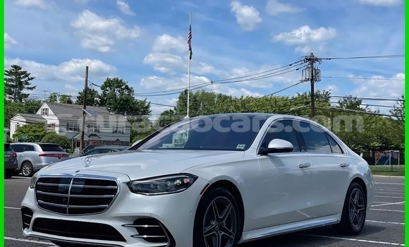 Buy Used Mercedes-Benz S–Class White Car in Barber in Curacao Buy Used Mercedes-Benz S–Class White Car in Barber in Curacao