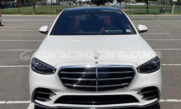 Buy Used Mercedes-Benz S–Class White Car in Barber in Curacao Buy Used Mercedes-Benz S–Class White Car in Barber in Curacao