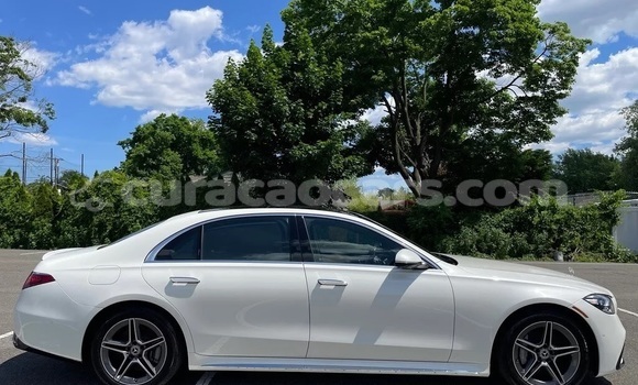 Buy Used Mercedes-Benz S–Class White Car in Barber in Curacao Buy Used Mercedes-Benz S–Class White Car in Barber in Curacao