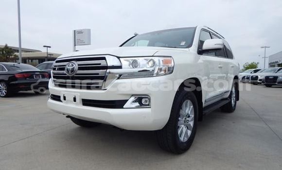 Buy Used Toyota Land Cruiser White Car in Dorp Soto in Curacao Buy Used Toyota Land Cruiser White Car in Dorp Soto in Curacao