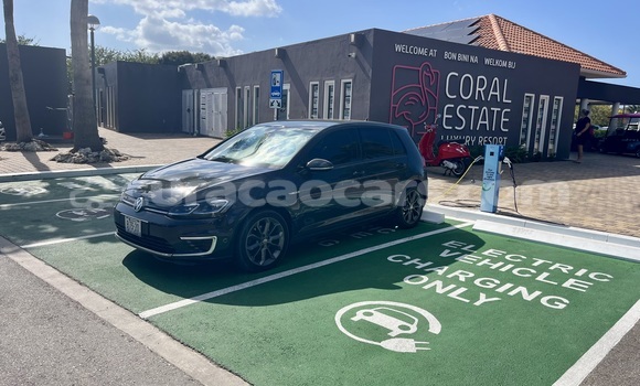 Buy Used Volkswagen Golf Other Car in Willemstad in Curacao