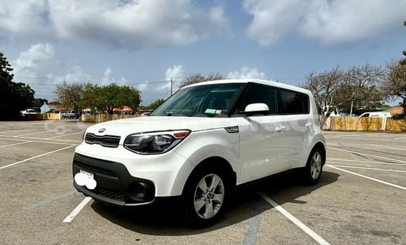 Buy Used Kia Soul White Car in Lagún in Curacao Buy Used Kia Soul White Car in Lagún in Curacao