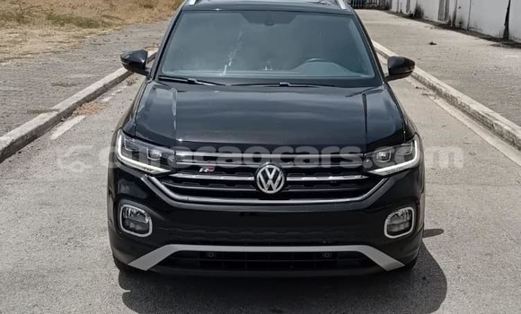 Buy Used Volkswagen T-Roc Black Car in Lagún in Curacao Buy Used Volkswagen T-Roc Black Car in Lagún in Curacao