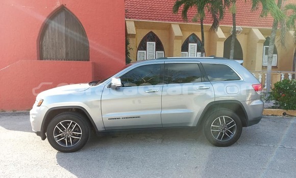 Buy Used Jeep Grand Cherokee Other Car in Lagún in Curacao Buy Used Jeep Grand Cherokee Other Car in Lagún in Curacao