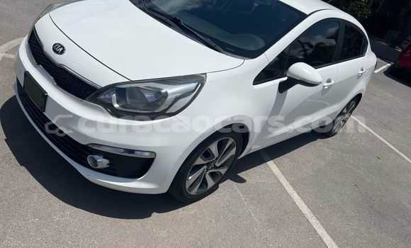 Buy Used Kia Rio White Car in Lagún in Curacao Buy Used Kia Rio White Car in Lagún in Curacao