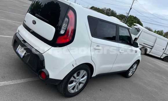 Buy Used Kia Soul White Car in Import - Dubai in Curacao Buy Used Kia Soul White Car in Import - Dubai in Curacao