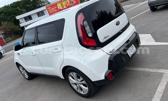 Buy Used Kia Soul White Car in Import - Dubai in Curacao Buy Used Kia Soul White Car in Import - Dubai in Curacao