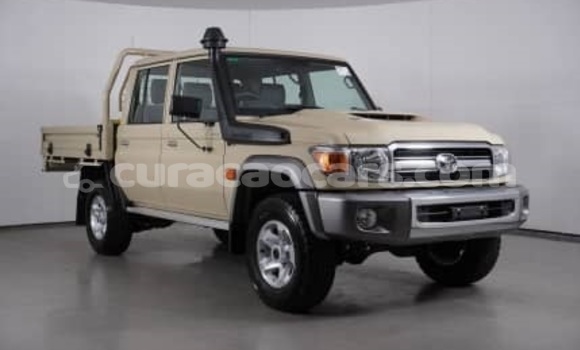 Buy Used Toyota Land Cruiser White Car in Sabana Westpunt in Curacao Buy Used Toyota Land Cruiser White Car in Sabana Westpunt in Curacao