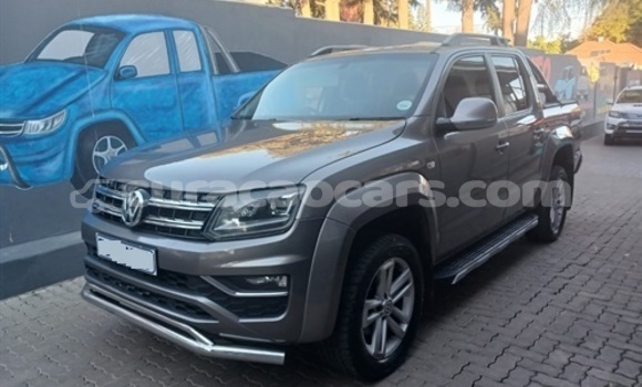 Buy Used Volkswagen Amarok Blue Car in Willemstad in Curacao Buy Used Volkswagen Amarok Blue Car in Willemstad in Curacao