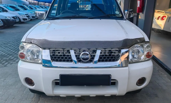Buy Used Nissan NP 300 White Car in Willemstad in Curacao Buy Used Nissan NP 300 White Car in Willemstad in Curacao