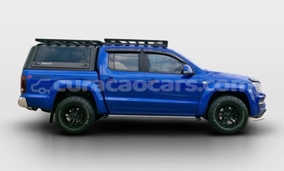 Buy Used Volkswagen Amarok Blue Car in Willemstad in Curacao Buy Used Volkswagen Amarok Blue Car in Willemstad in Curacao
