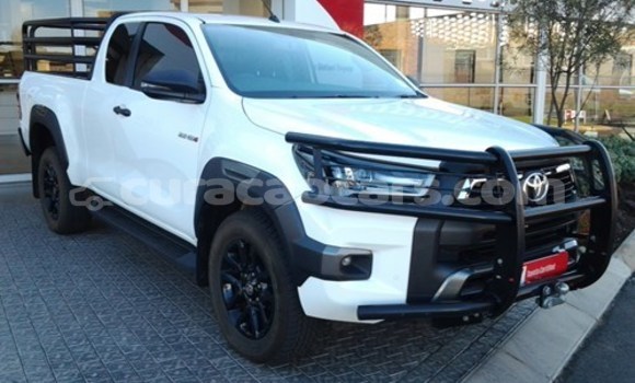 Buy Used Toyota Hilux Other Car in Willemstad in Curacao