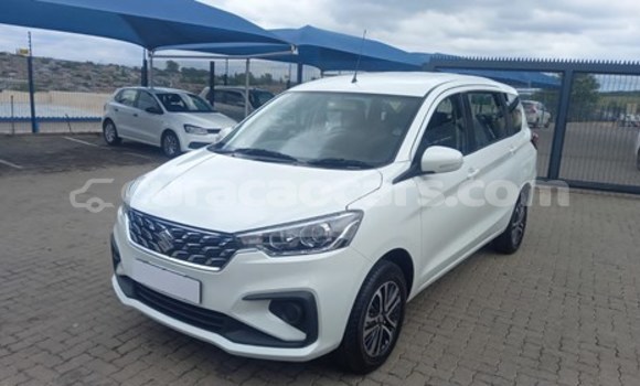 Buy Used Suzuki Ertiga White Car in Willemstad in Curacao Buy Used Suzuki Ertiga White Car in Willemstad in Curacao
