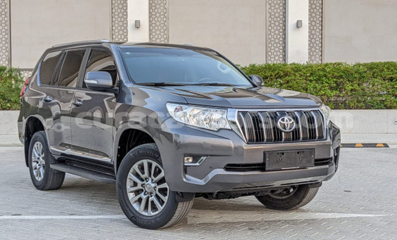Buy Used Toyota Land Cruiser Prado White Car in Willemstad in Curacao Buy Used Toyota Land Cruiser Prado White Car in Willemstad in Curacao
