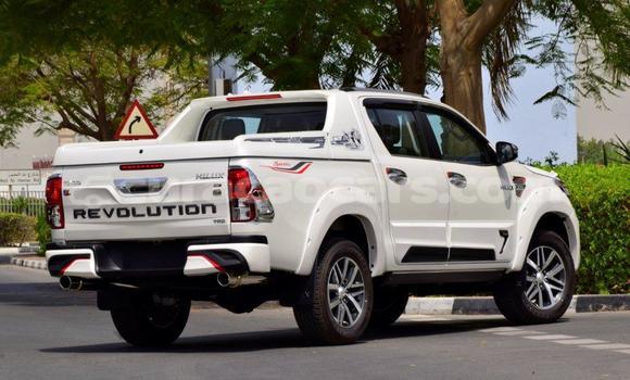 Buy Used Toyota Hilux White Car in Sint Michiel Liber in Curacao Buy Used Toyota Hilux White Car in Sint Michiel Liber in Curacao