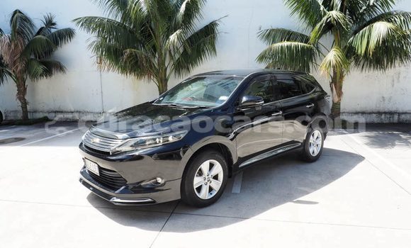 Buy Used Toyota Harrier Black Car in Willemstad in Curacao Buy Used Toyota Harrier Black Car in Willemstad in Curacao