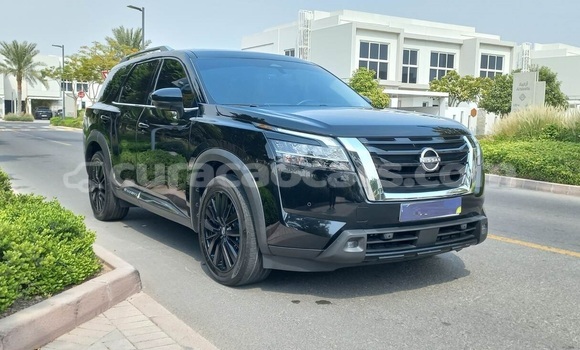 Buy Used Nissan Pathfinder Black Car in Willemstad in Curacao Buy Used Nissan Pathfinder Black Car in Willemstad in Curacao
