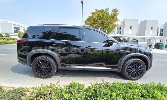 Buy Used Nissan Pathfinder Black Car in Willemstad in Curacao Buy Used Nissan Pathfinder Black Car in Willemstad in Curacao