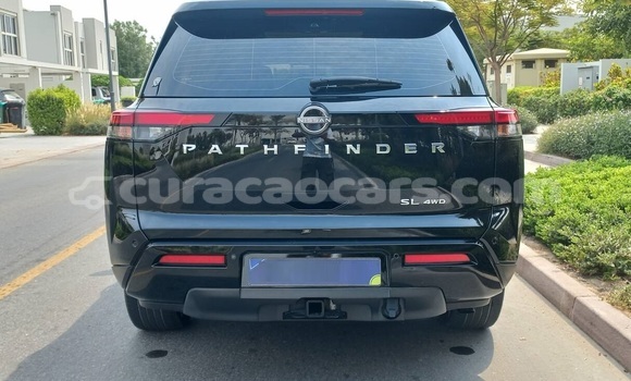 Buy Used Nissan Pathfinder Black Car in Willemstad in Curacao Buy Used Nissan Pathfinder Black Car in Willemstad in Curacao