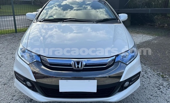 Buy Used Honda Insight White Car in Willemstad in Curacao Buy Used Honda Insight White Car in Willemstad in Curacao