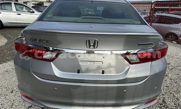Buy Used Honda Grace Silver Car in Willemstad in Curacao Buy Used Honda Grace Silver Car in Willemstad in Curacao