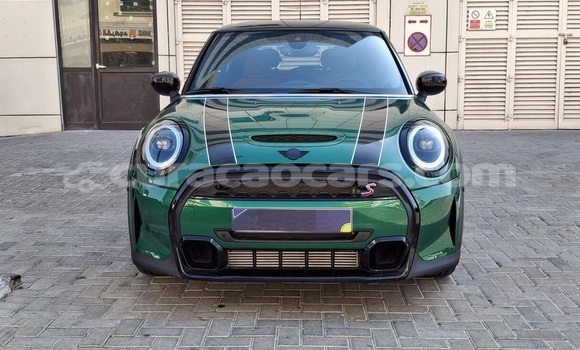 Buy Used Mini Cooper Green Car in Willemstad in Curacao Buy Used Mini Cooper Green Car in Willemstad in Curacao