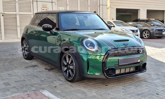 Buy Used Mini Cooper Green Car in Willemstad in Curacao Buy Used Mini Cooper Green Car in Willemstad in Curacao
