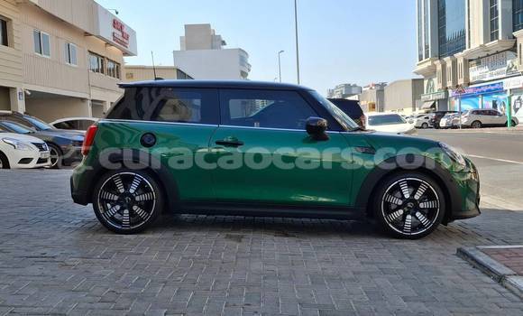 Buy Used Mini Cooper Green Car in Willemstad in Curacao Buy Used Mini Cooper Green Car in Willemstad in Curacao