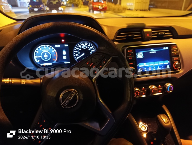 Big with watermark nissan versa curacao willemstad 4351