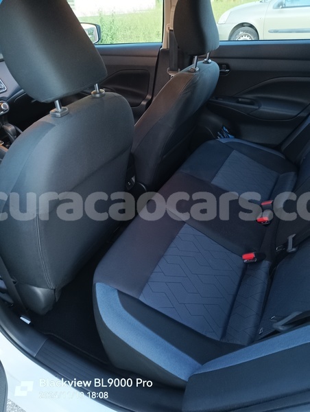 Big with watermark nissan versa curacao willemstad 4351
