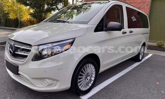 Buy Used Mercedes-Benz Vito White Car in Willemstad in Curacao Buy Used Mercedes-Benz Vito White Car in Willemstad in Curacao