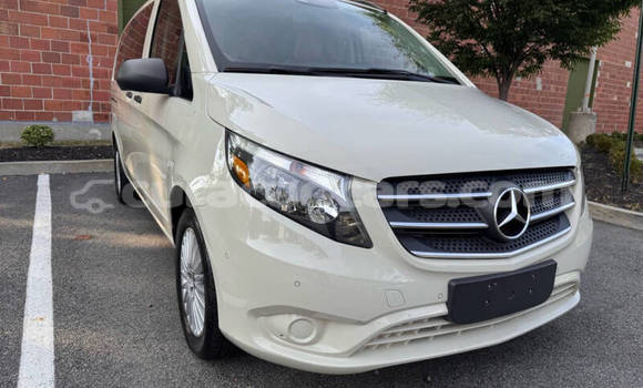Buy Used Mercedes-Benz Vito White Car in Willemstad in Curacao Buy Used Mercedes-Benz Vito White Car in Willemstad in Curacao