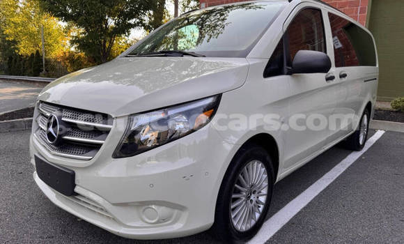Buy Used Mercedes-Benz Vito White Car in Willemstad in Curacao Buy Used Mercedes-Benz Vito White Car in Willemstad in Curacao