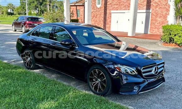 Buy Used Mercedes-Benz E–Class Blue Car in Willemstad in Curacao Buy Used Mercedes-Benz E–Class Blue Car in Willemstad in Curacao