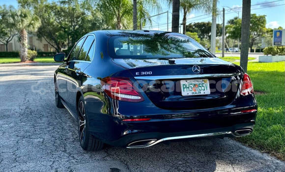 Buy Used Mercedes-Benz E–Class Blue Car in Willemstad in Curacao Buy Used Mercedes-Benz E–Class Blue Car in Willemstad in Curacao