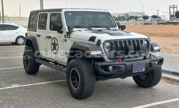 Buy Used Jeep Wrangler White Car in Willemstad in Curacao Buy Used Jeep Wrangler White Car in Willemstad in Curacao