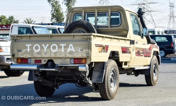 Buy Import Toyota Land Cruiser Beige Car in Import - Dubai in Curacao Buy Import Toyota Land Cruiser Beige Car in Import - Dubai in Curacao
