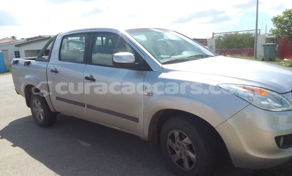 Buy Used Toyota DA Silver Truck in Willemstad in Curacao Buy Used Toyota DA Silver Truck in Willemstad in Curacao