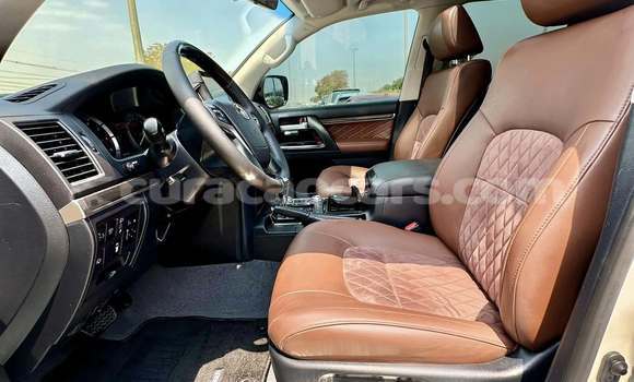 Buy Used Toyota Land Cruiser White Car in Dorp Soto in Curacao Buy Used Toyota Land Cruiser White Car in Dorp Soto in Curacao