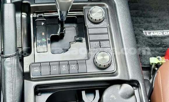 Buy Used Toyota Land Cruiser White Car in Dorp Soto in Curacao Buy Used Toyota Land Cruiser White Car in Dorp Soto in Curacao