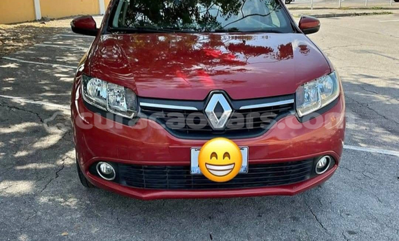 Buy Used Renault Sandero Red Car in Willemstad in Curacao