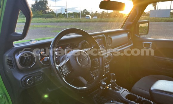Buy Used Jeep Wrangler Green Car in Willemstad in Curacao Buy Used Jeep Wrangler Green Car in Willemstad in Curacao