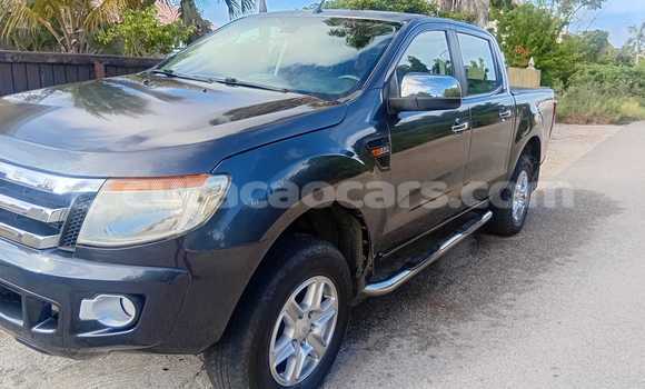 Buy Used Ford AEV AMBULANCE Other Truck in Willemstad in Curacao Buy Used Ford AEV AMBULANCE Other Truck in Willemstad in Curacao