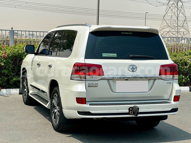 Big with watermark toyota land cruiser curacao dorp soto 4461